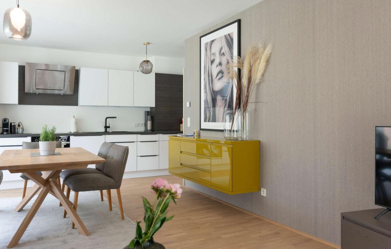 Apartments Traunkai บาดอิสชิล ภายนอก รูปภาพ